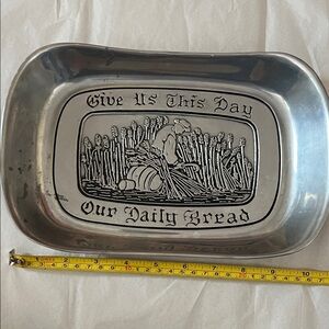Vintage Wilton Armetale Serving Tray